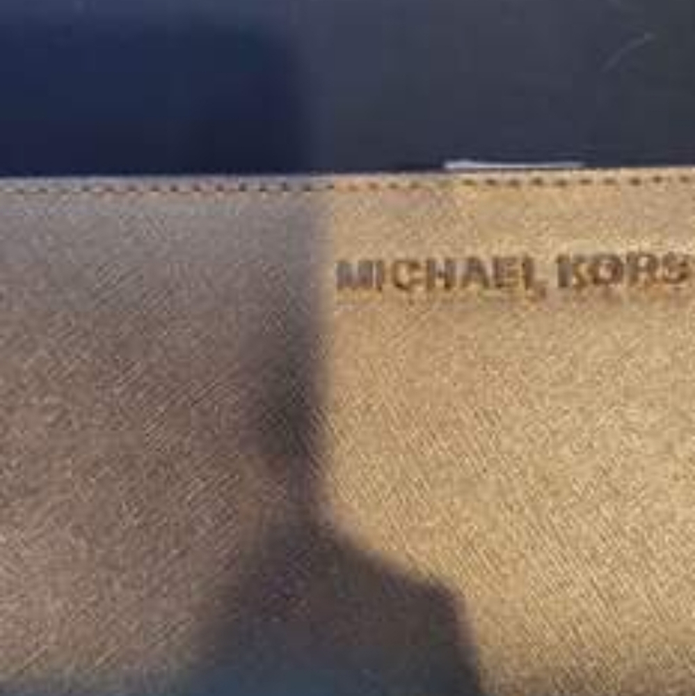 Michael Kors Metallic Gold Wallet